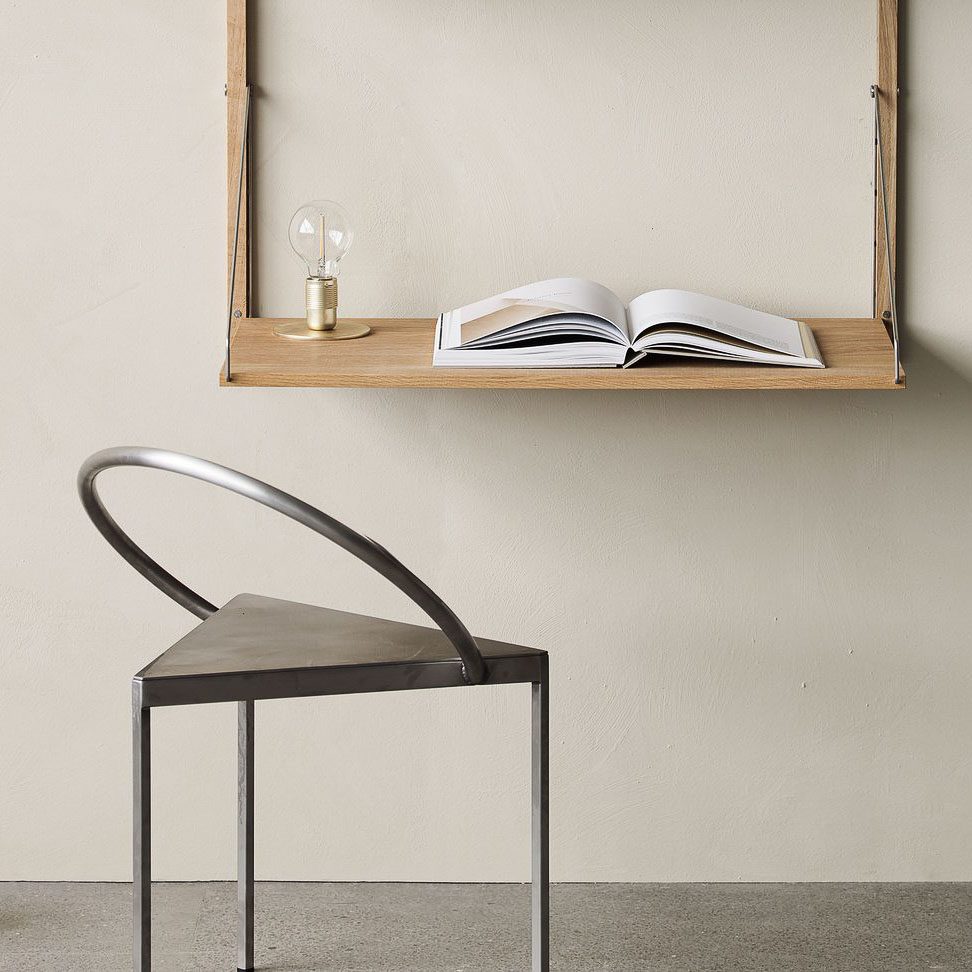 FRAMA Triangolo Chair - Modern Black Triangle Design for Living Room, Office & Lounge - Scandinavian Minimalist Furniture for Home Decor