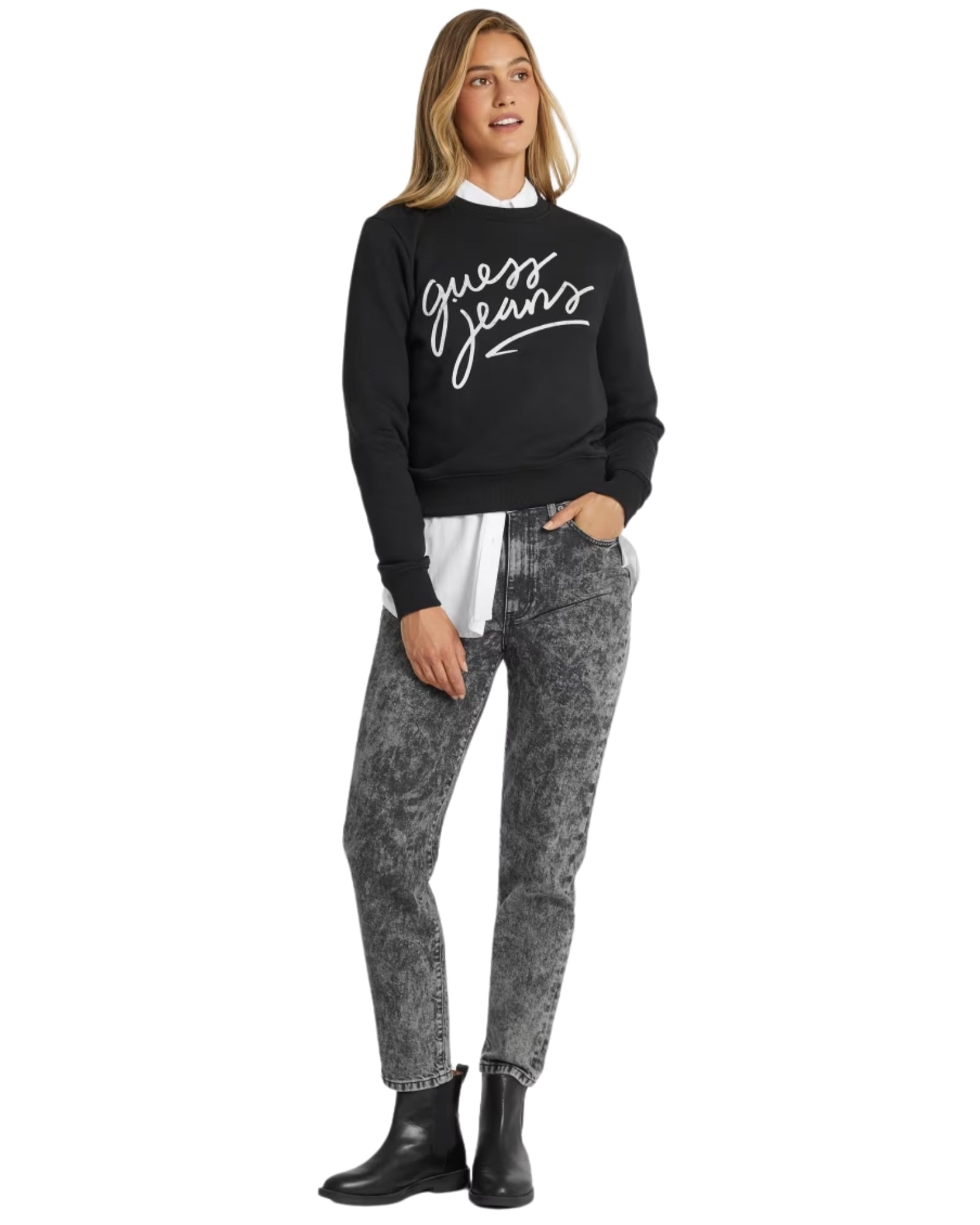 Guess Women's Crew Neck Logo Sweatshirt - Casual Pullover for Everyday Wear & Street Style Outfits