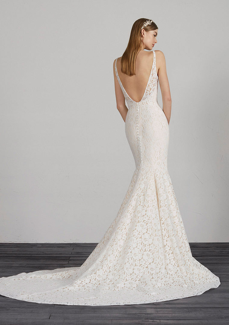 Pronovias Mosaico Wedding Dress - Elegant Lace Bridal Gown for Bride - Perfect for Church Ceremony, Beach Wedding & Formal Reception