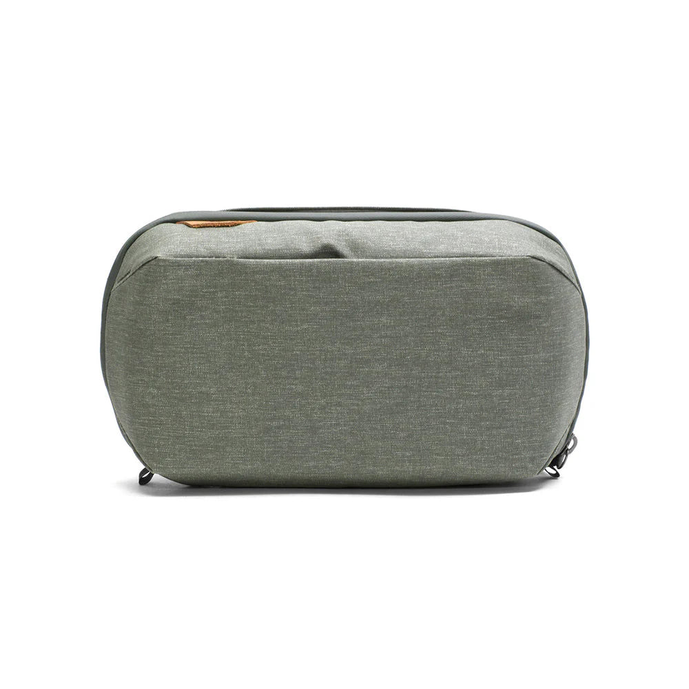 Peak Design Wash Pouch - Waterproof Travel Toiletry Bag for Men & Women - Perfect for Camping, Gym, and Business Trips