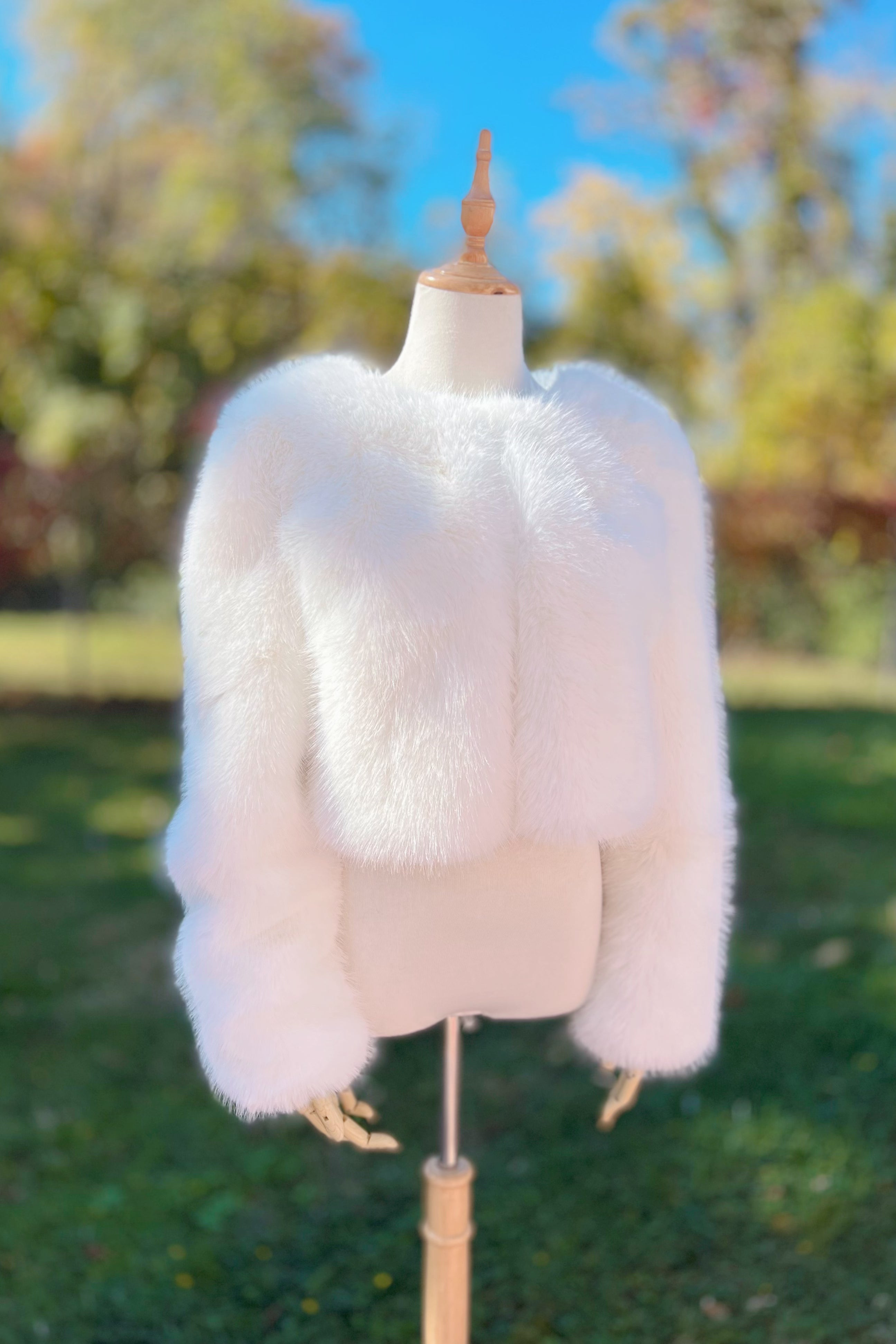Ivory Faux Fur Wedding Jacket for Bride - Anna Ivy07 Style | Perfect for Winter Weddings, Bridal Portraits & Formal Events