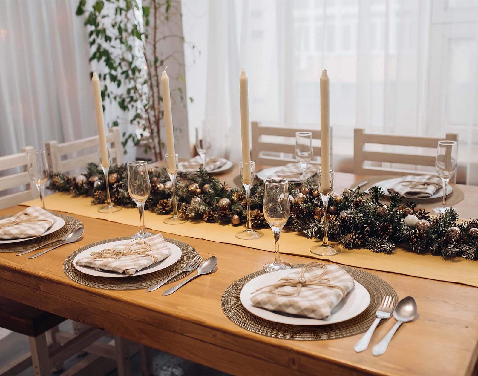 Natural Woven Round Braided Placemats Set of 6 - 15 Inch Heat Resistant Table Mats for Dining, Kitchen & Outdoor Use - Eco-Friendly Brown Home Decor