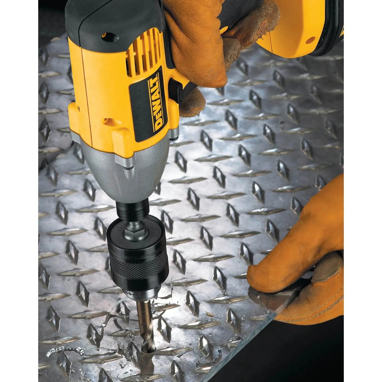 DEWALT DW0521 Quick Connect Drill Chuck for Impact Driver - Perfect for Construction, Woodworking & DIY Projects