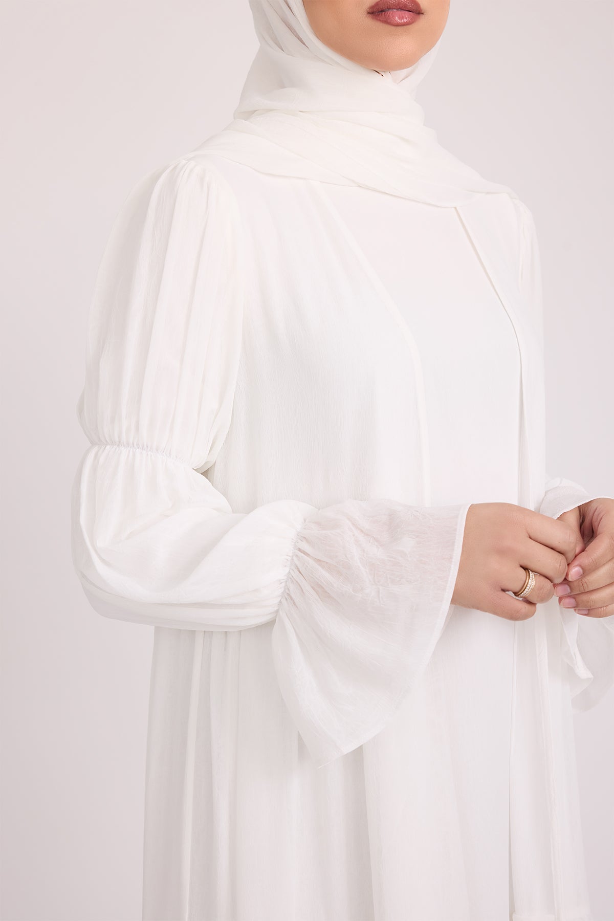 Bohemian Abaya Set for Women - Cream Flowy Maxi Dress with Embroidery | Perfect for Eid, Ramadan, and Special Occasions