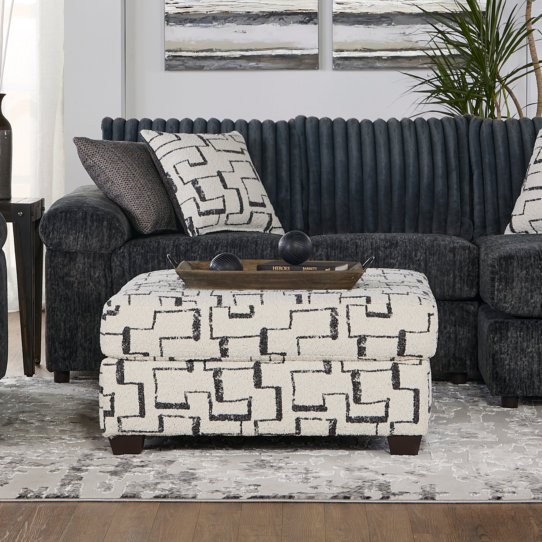 Roundhill Furniture Nason Geometric Patterned Ottoman - Modern Accent Footrest with Stylish Design for Living Room, Bedroom & Office Decor