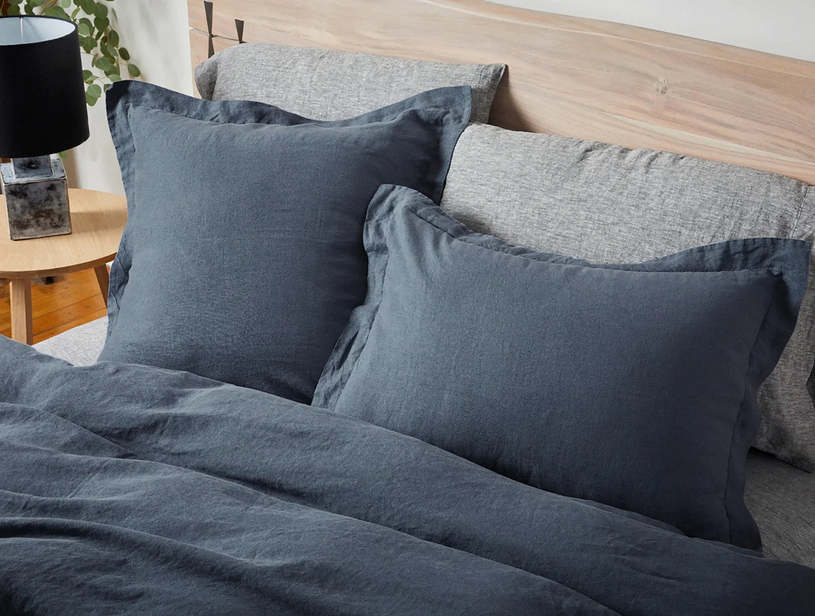 Organic Relaxed Linen Duvet Cover Set - Breathable & Hypoallergenic Bedding for All Seasons | Perfect for Master Bedroom, Guest Room & Vacation Homes