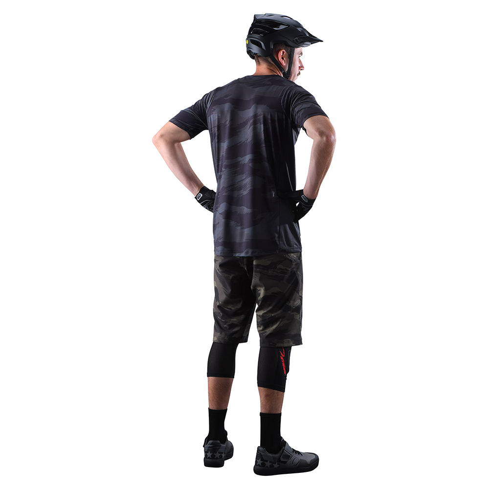 Skyline SS Jersey Signature Camo Heather Black/Black - Men's Camouflage T-Shirt for Outdoor Adventures & Casual Wear