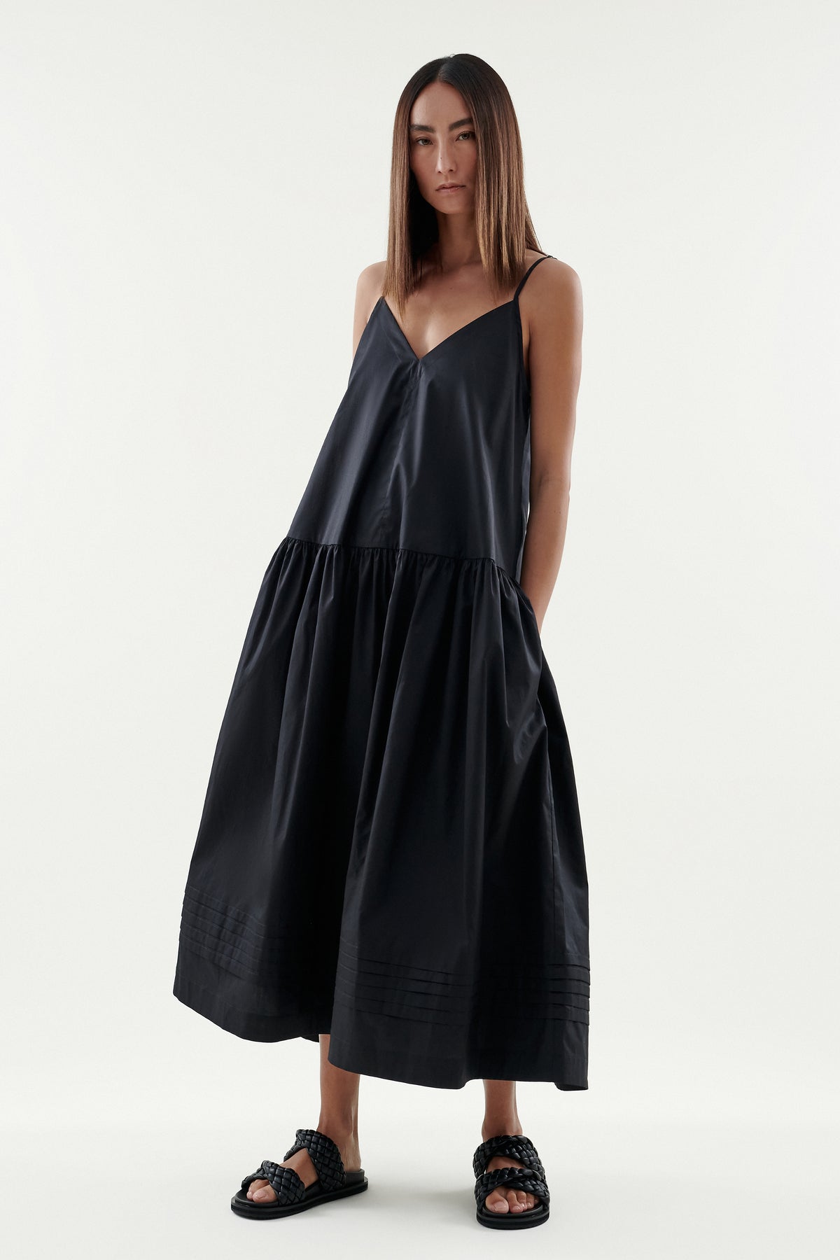 Stylish Layer'd Syn Dress for Women - Trendy Layered Flowy Dress for Casual Wear, Parties & Date Nights