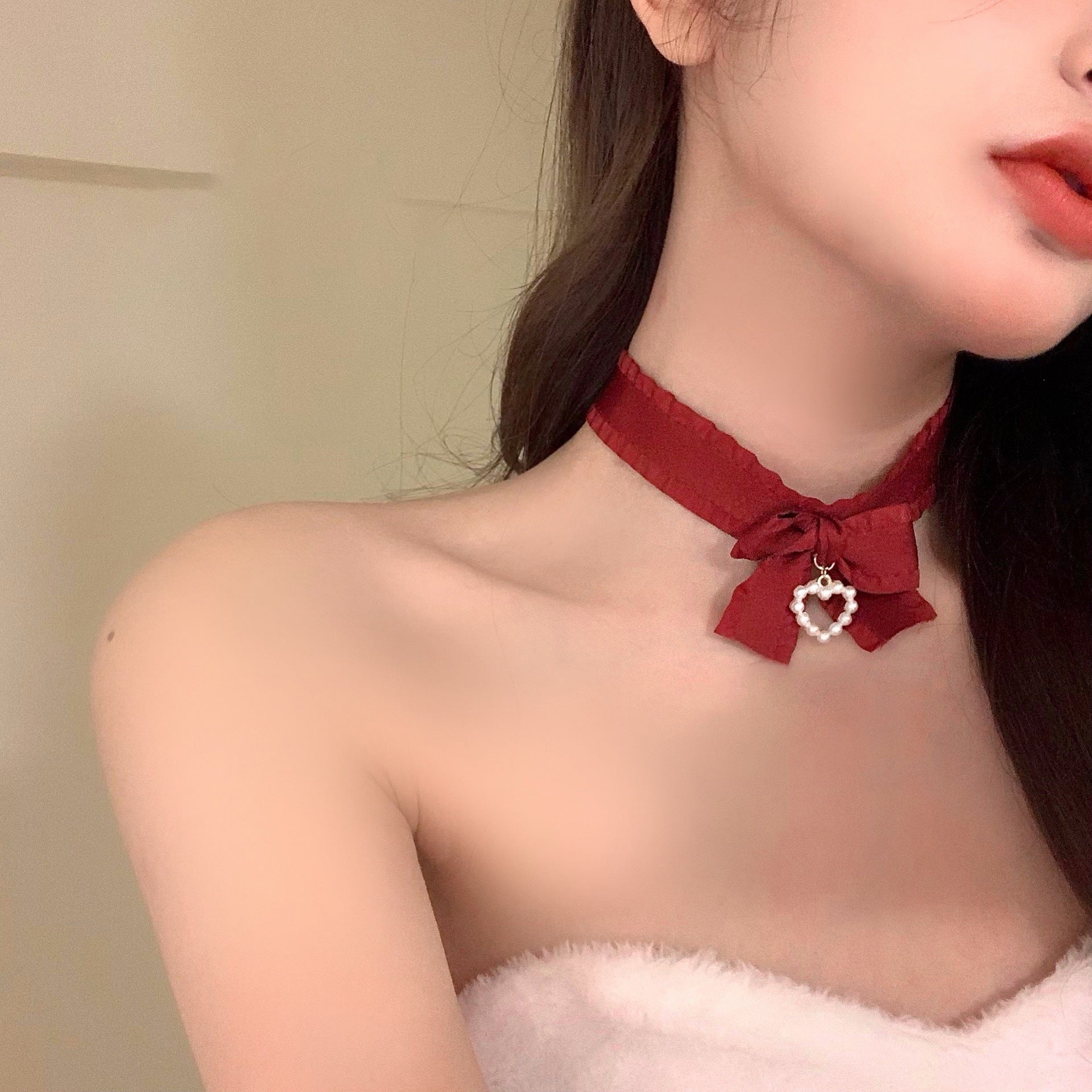 Festive Christmas Bow Tie Choker Necklace for Women - Elegant Holiday Jewelry Gift | XL0342 | Perfect for Christmas Parties, Office Holiday Events & Gift Exchanges