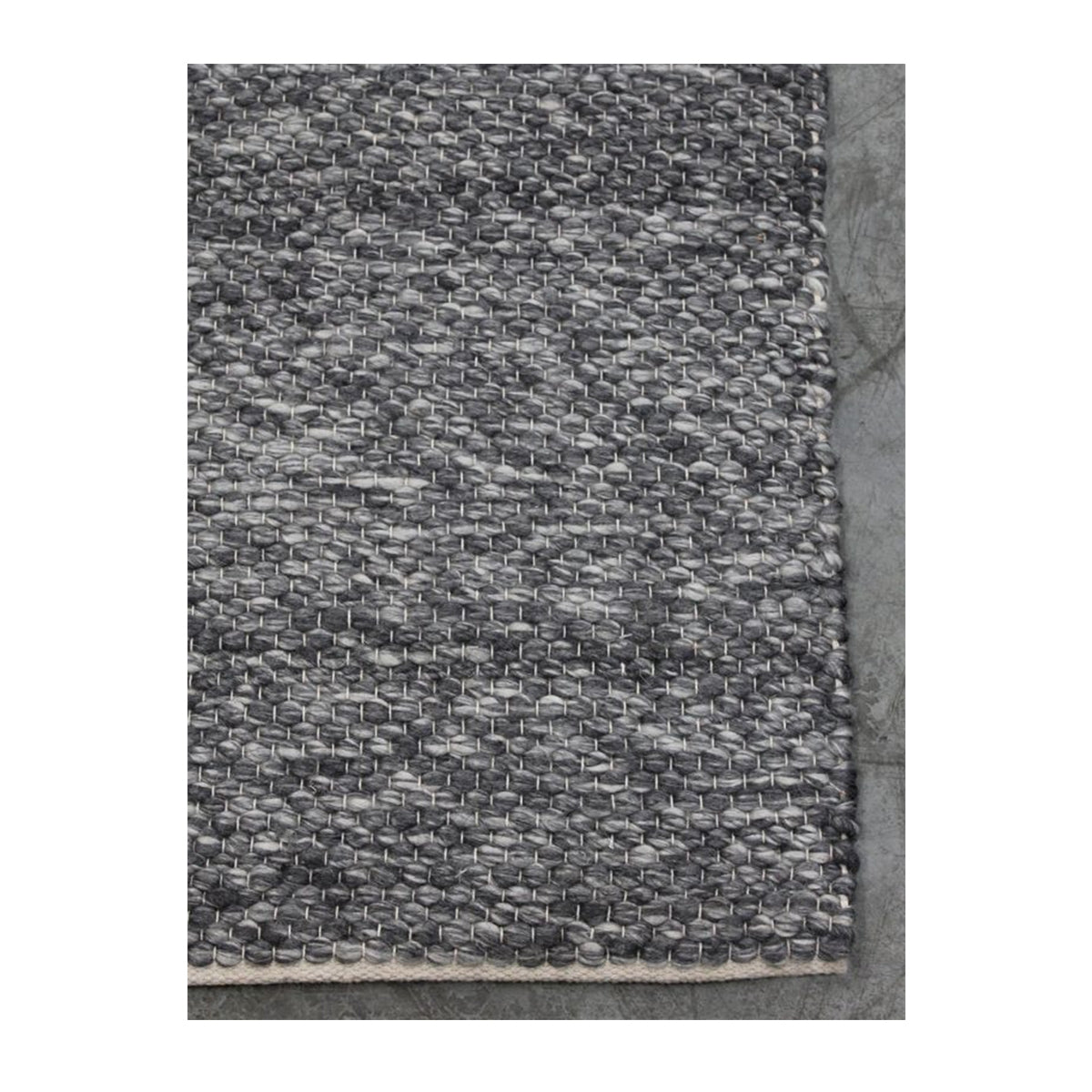 Hunter Denim Grey Area Rug - Soft and Durable Indoor/Outdoor Rug for Living Room, Bedroom, or Patio