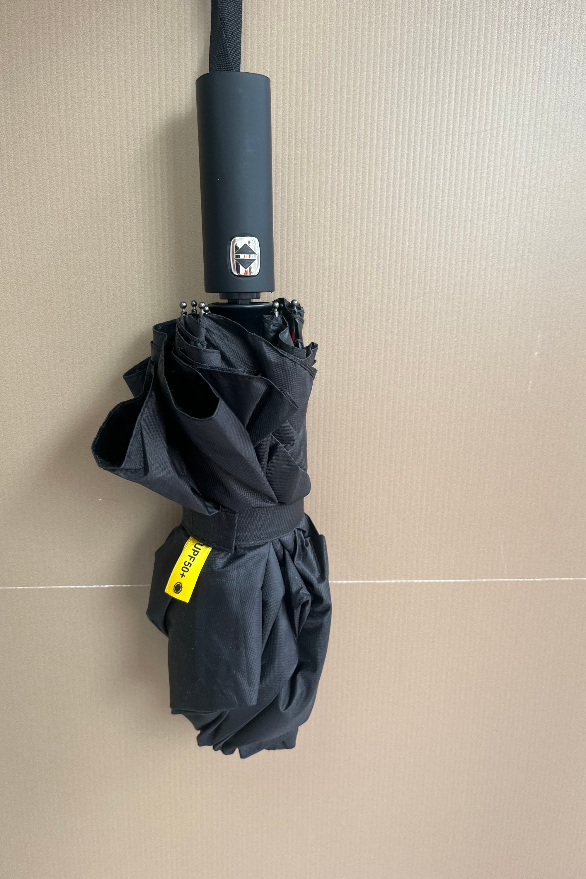 Best Black Windproof Umbrella for Men & Women - Strong & Durable Compact Travel Umbrella - Perfect for Rainy Days, Storms & Outdoor Activities