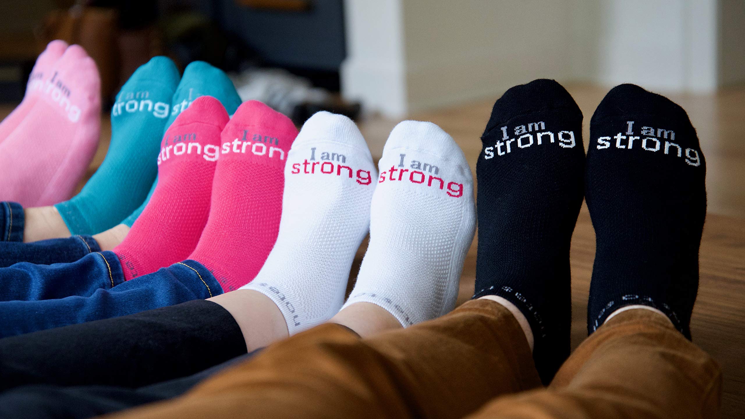 Inspirational 'I Am Strong' Socks for Women & Men - Motivational Gift