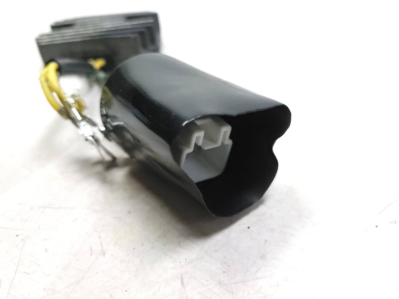 04-05 Honda CBR1000RR Regulator Rectifier Power Controller OEM Replacement - 12K Miles - Motorcycle Electrical System Upgrade for Smooth Performance