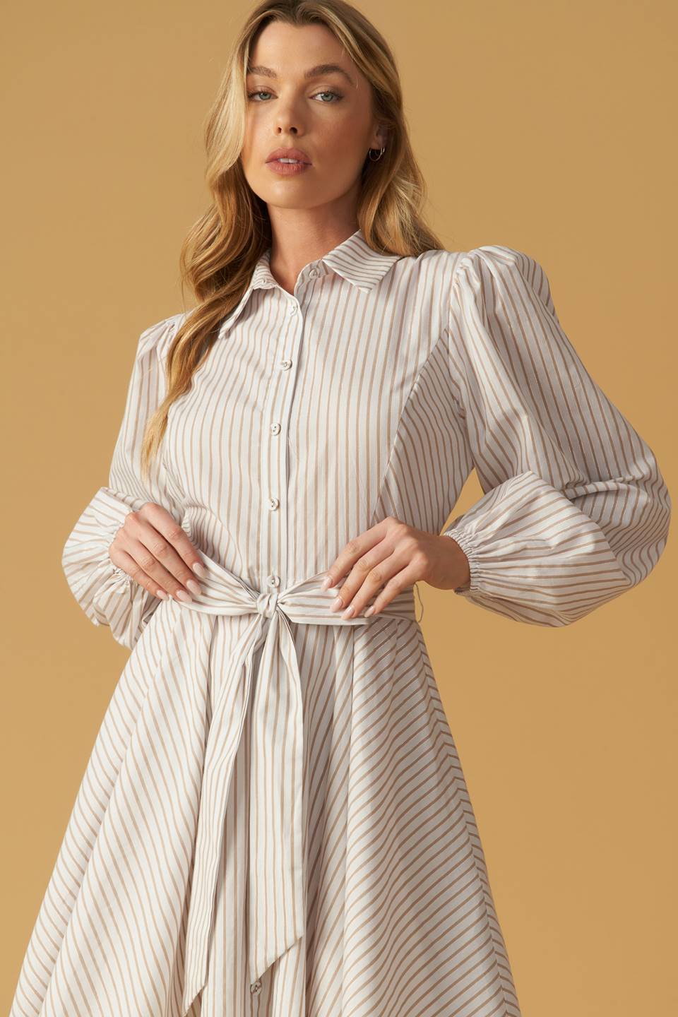 Stylish Woven Mini Dress for Women - Fashionable Summer Outfit for Beach, Party & Date Night