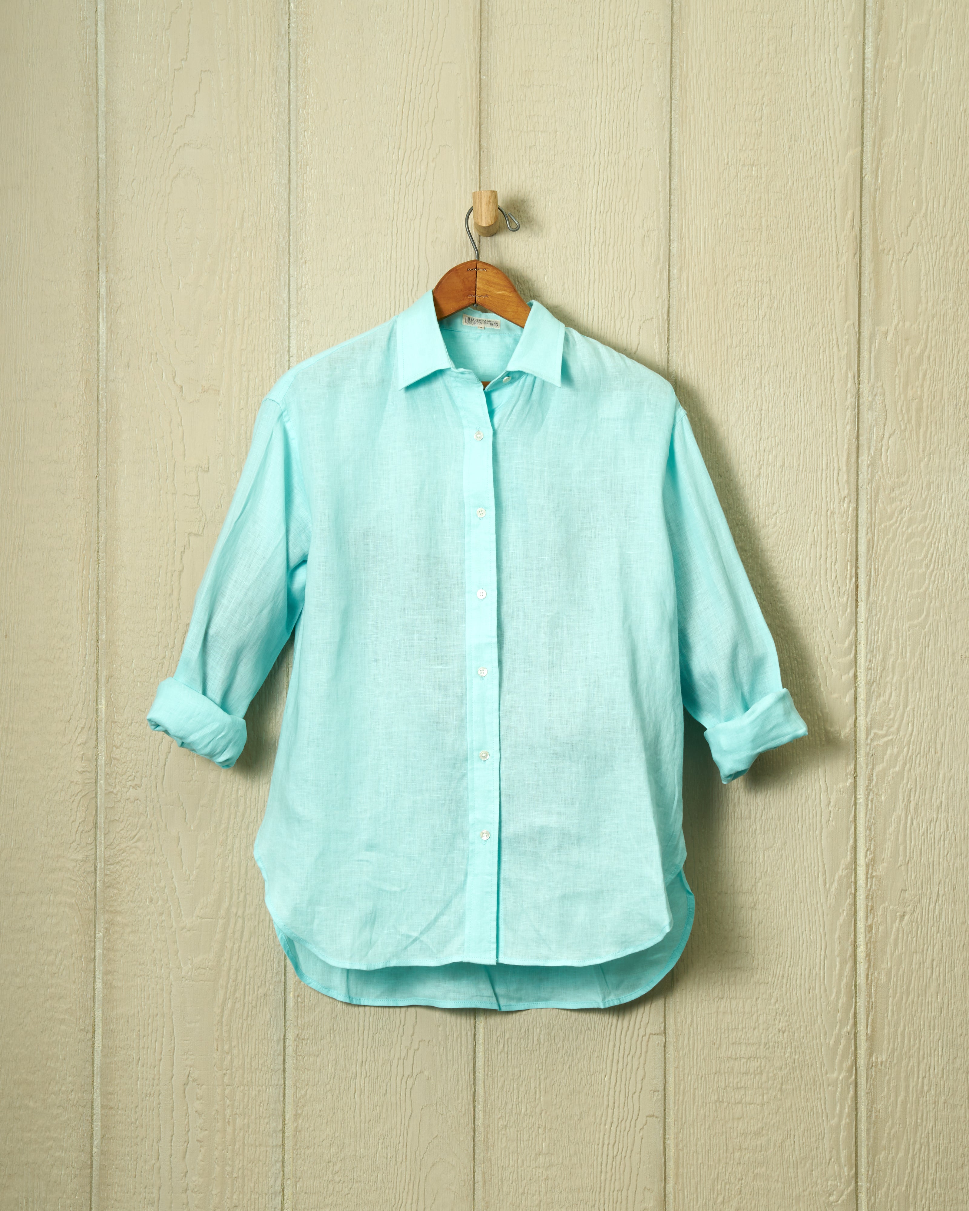 Women's Linen Shirt in Seafoam Green - Breathable Summer Blouse for Casual Outings & Beach Vacations