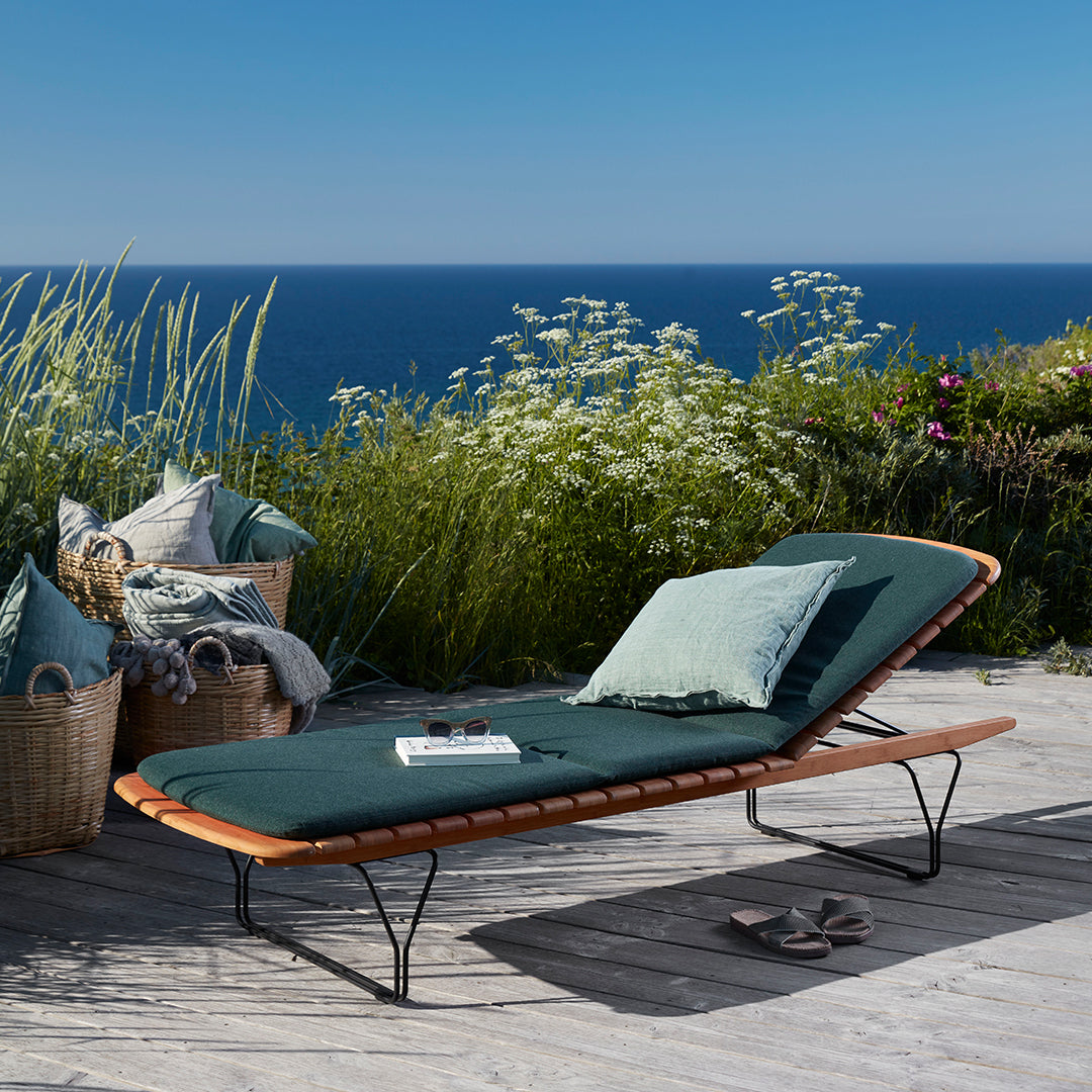 Premium Sunbed Cushion for MOLO - Ultra Comfortable & Water-Resistant - Perfect for Poolside Lounging, Beach Relaxation & Outdoor Sunbathing