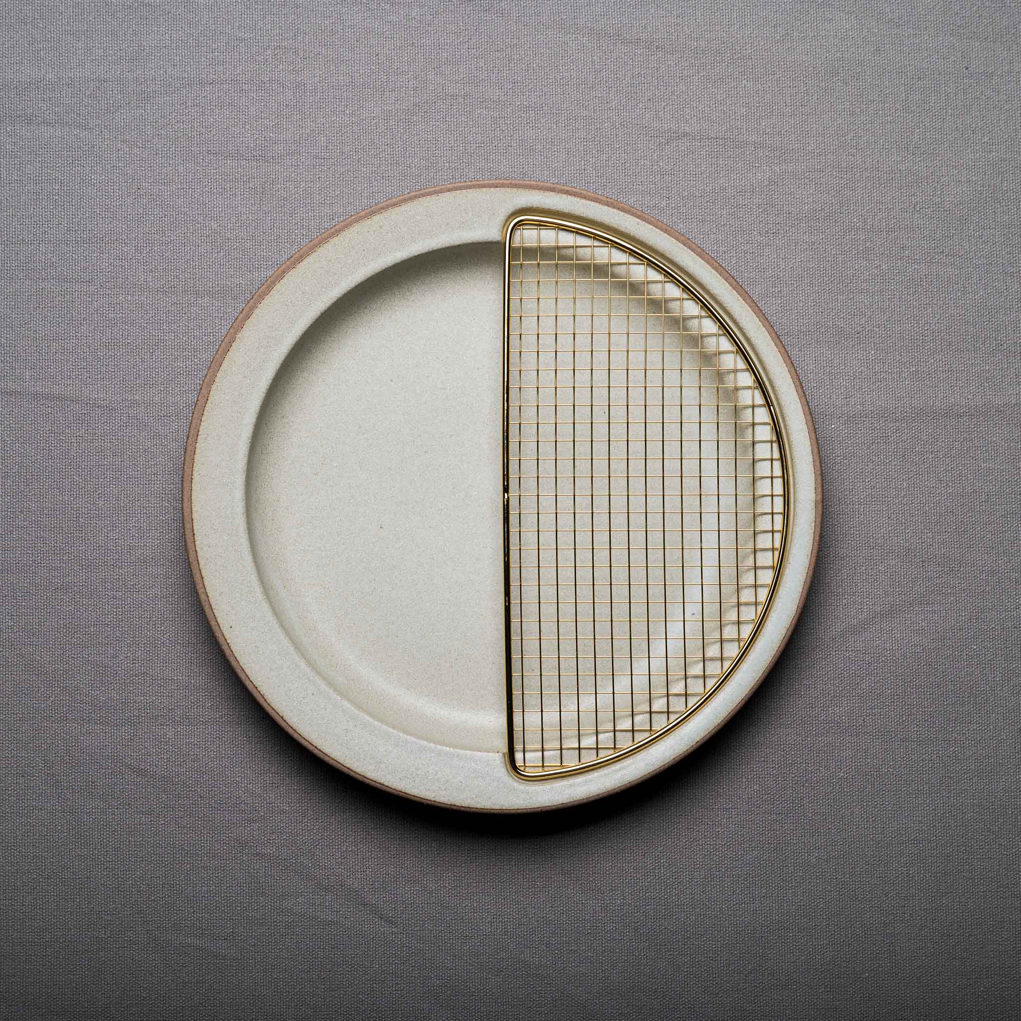 KIKIME Anime Series Half Gold Net 22.5cm (8.86in) Tonkatsu Plate - Perfect for Japanese Food Presentation, Sushi Plates & Kawaii Home Decor