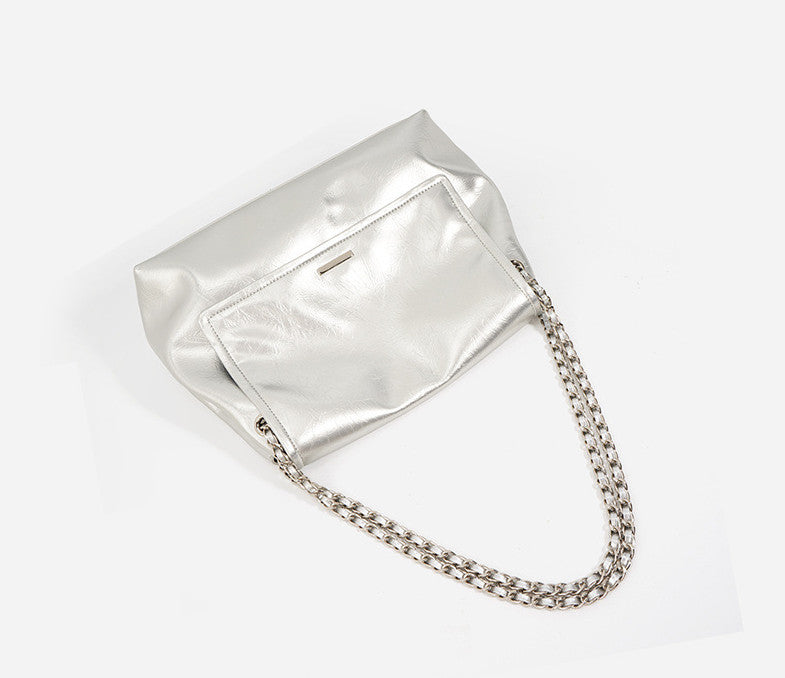 Stylish Modern Chain Shoulder Bag for Women - Trendy Crossbody Purse with Adjustable Strap - Perfect for Work, Travel & Evening Out