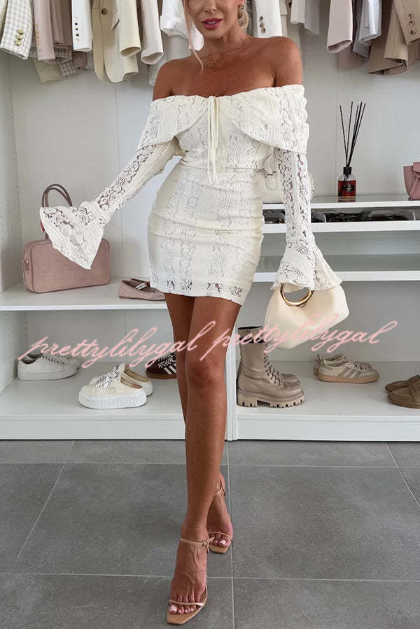 Elegant Solid Color Lace Off-Shoulder Mini Dress - Slim Fit Sexy Party Dress for Women, Perfect for Cocktail Parties, Date Nights & Summer Vacations