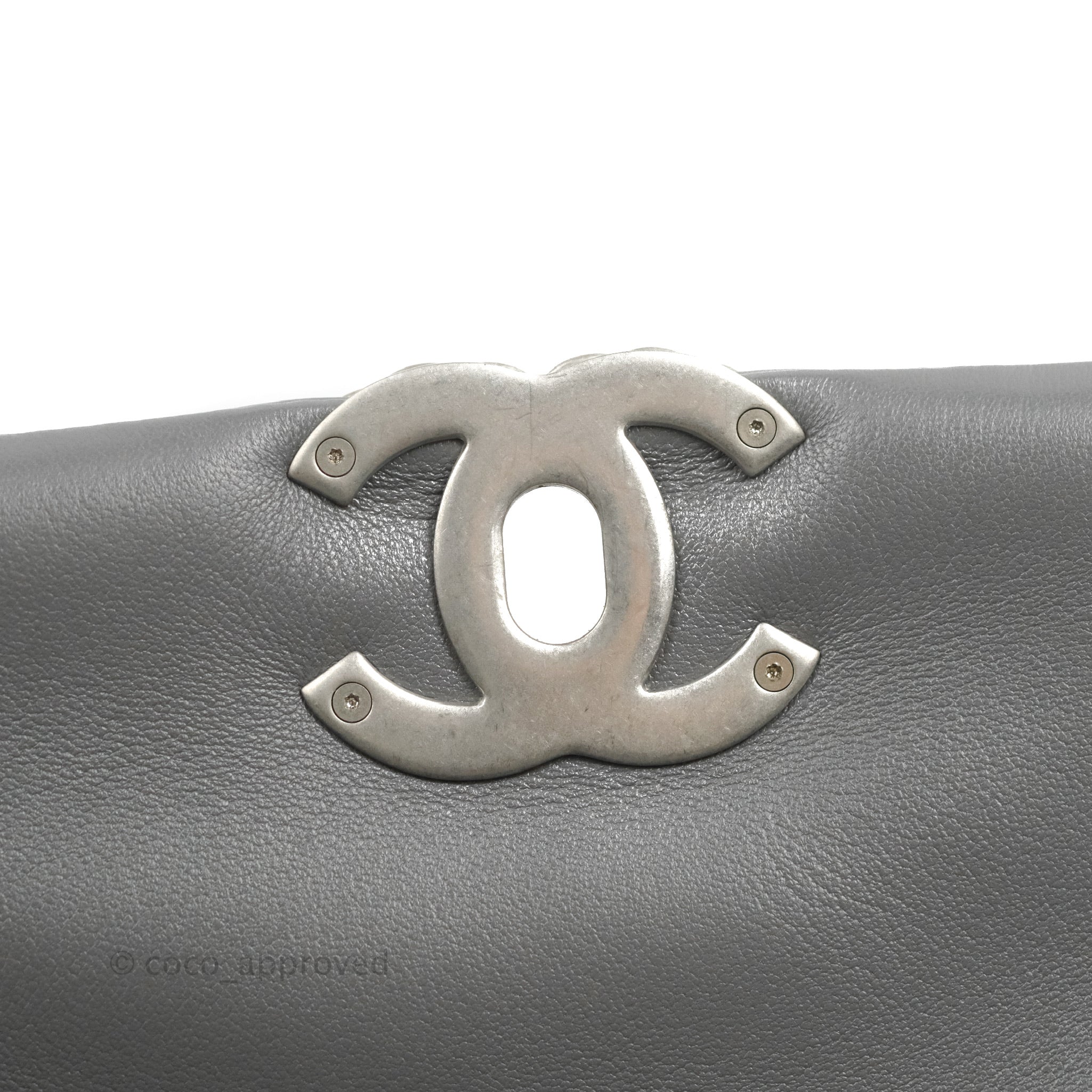 Chanel 19 Small Handbag in Dark Grey with Mixed Hardware - Luxury Crossbody Bag for Women, Perfect for Work, Travel & Evening Events