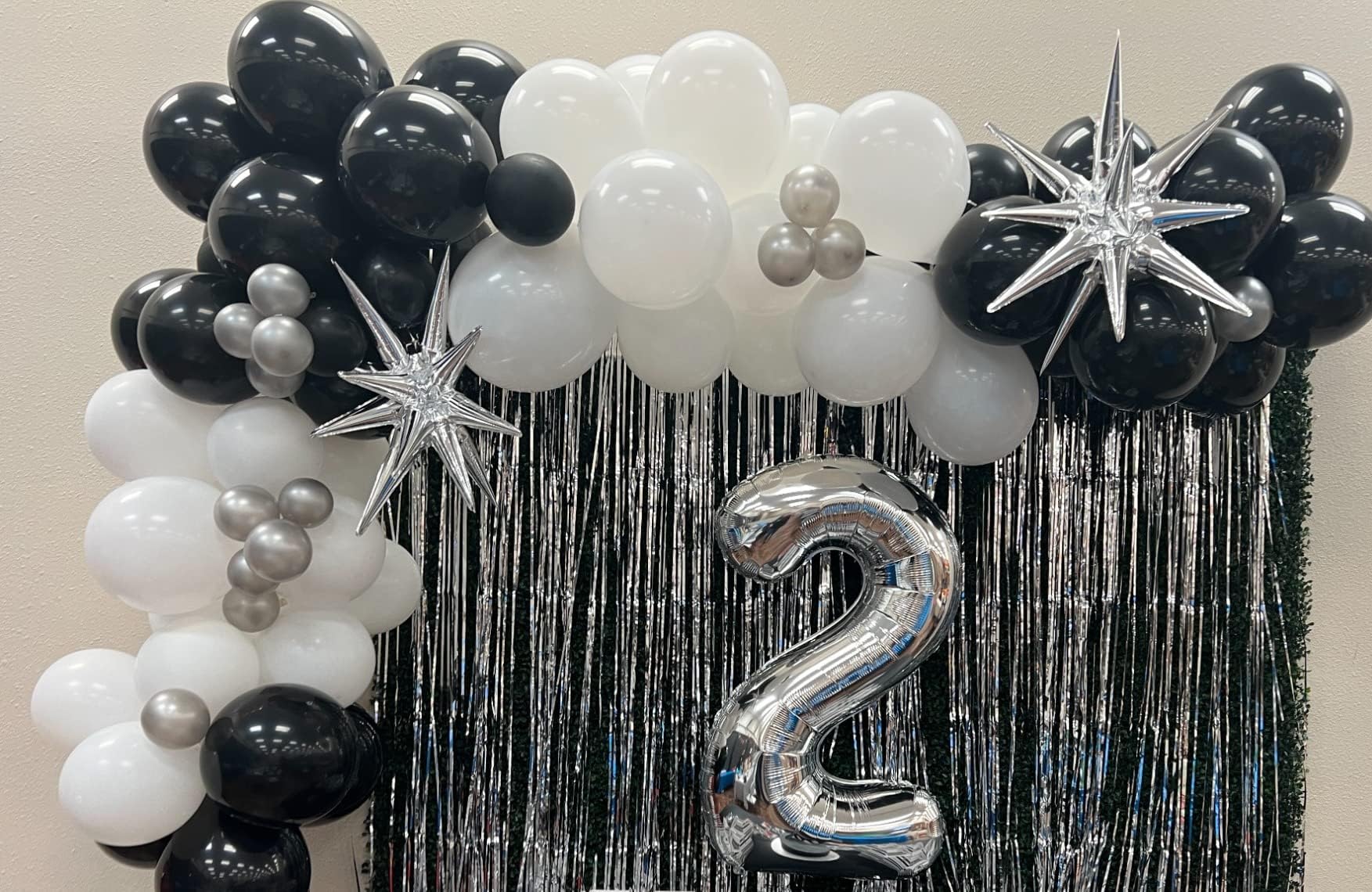 100 Pack White 12 Inch Latex Balloons for Wedding, Birthday Party, Baby Shower & Christmas Decorations - Perfect for Indoor/Outdoor Party Decor, Balloon Arches & Ceiling Displays