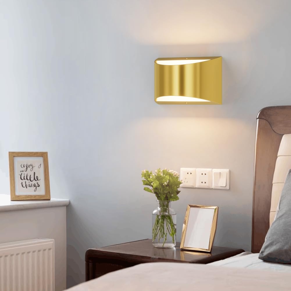 Aipsun Brushed Brass Wall Sconce - Hardwired Up Down Wall Light Fixture for Living Room, Bedroom, Hallway - 1 Pack Indoor Wall Mount Lighting with Warm White 3000K G9 Bulbs - Perfect for Ambient Lighting in Home Decor & Interior Design