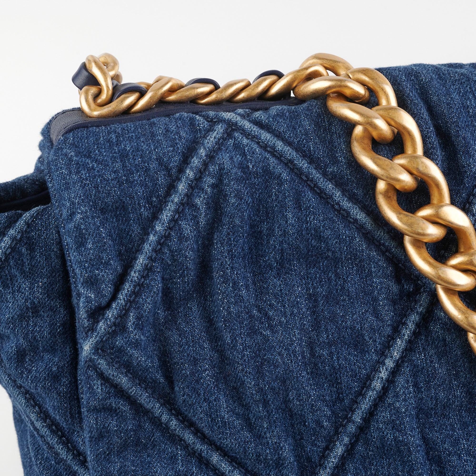 Chanel 19 Maxi Denim Bag - Luxury Designer Handbag for Women | Perfect for Everyday Use, Work & Special Occasions