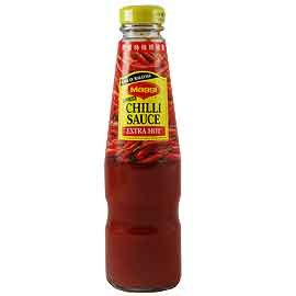 Maggi Extra Hot Chili Sauce - 6 Pack (320g Each) - Spicy Condiment for Cooking, Grilling & Dipping - Perfect for Tacos, Wings & Asian Dishes