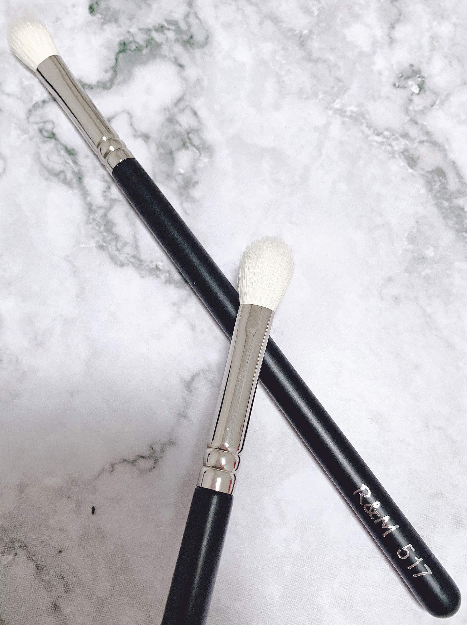 R&M 517 Ultra Soft Eyeshadow Blending Brush - Professional Makeup Artist Tool for Crease & Blending