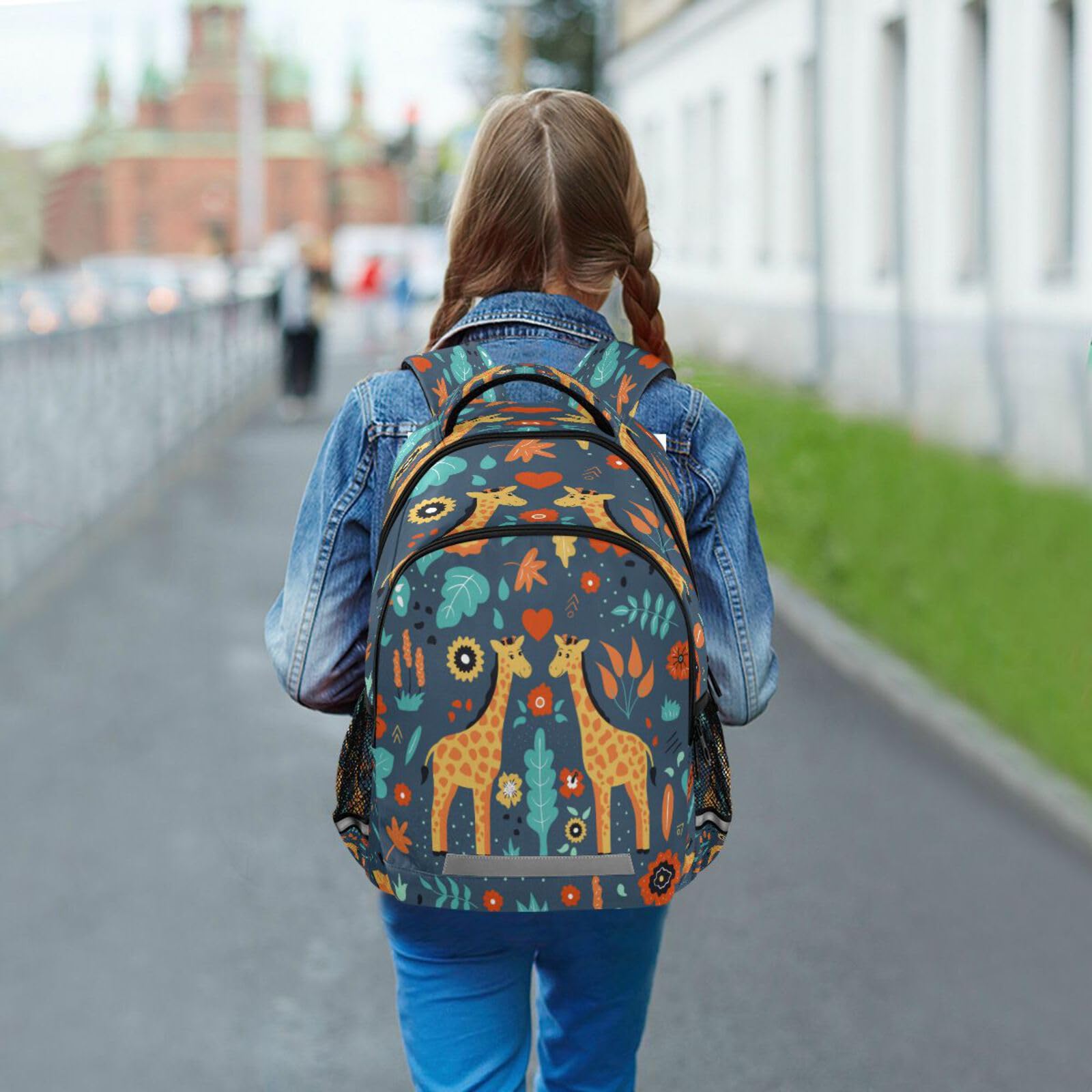 ALAZA Cute Giraffe Print Backpack for Women - Lightweight School Bookbag, Travel Daypack & College Laptop Bag | Perfect for School, Work, Travel & Daily Commute