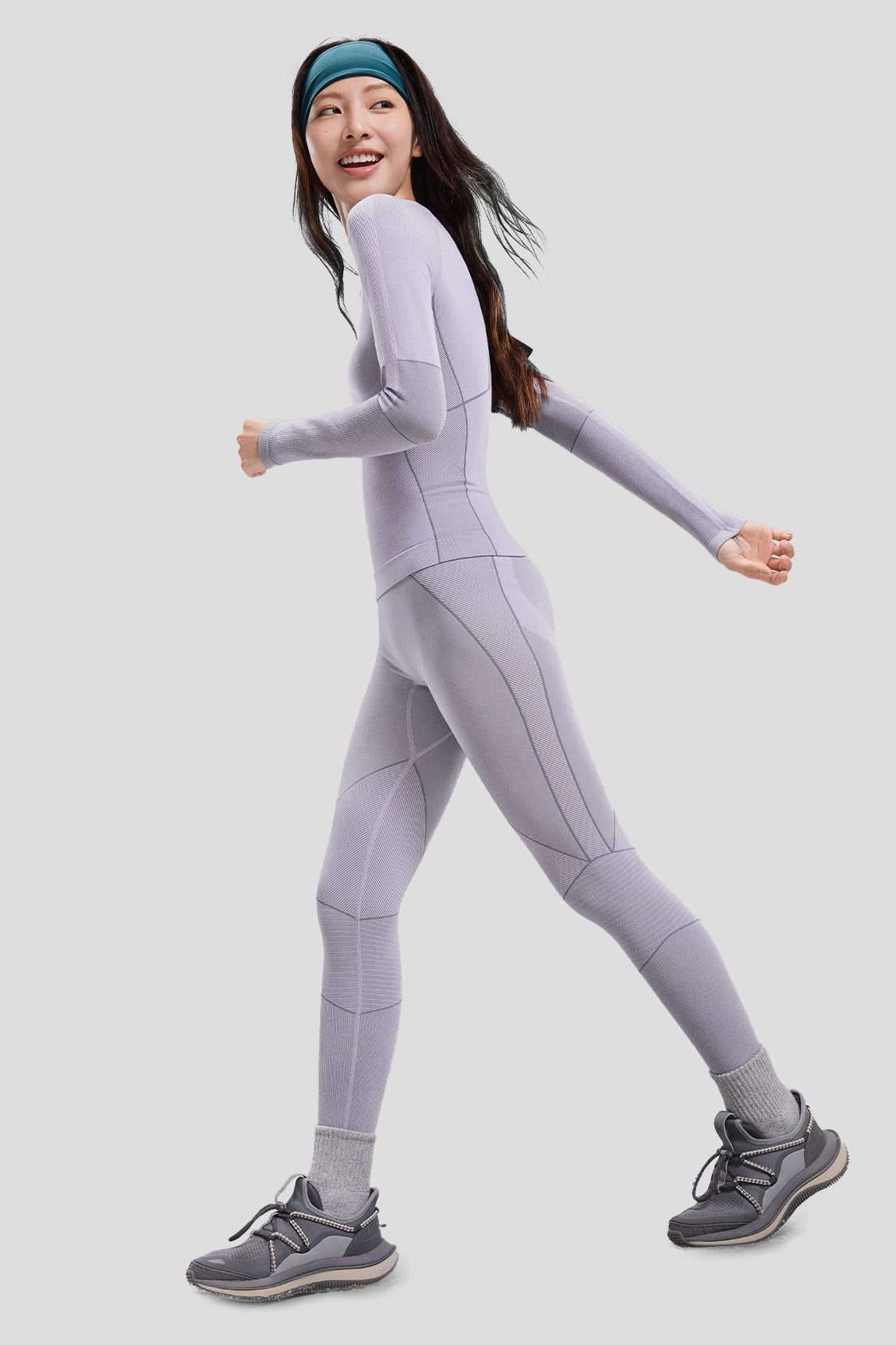 ActiveFlex Women's Sport Performance Set - High-Quality Workout Outfit for Running, Yoga & Gym - Perfect for Active Lifestyles & Fitness Enthusiasts