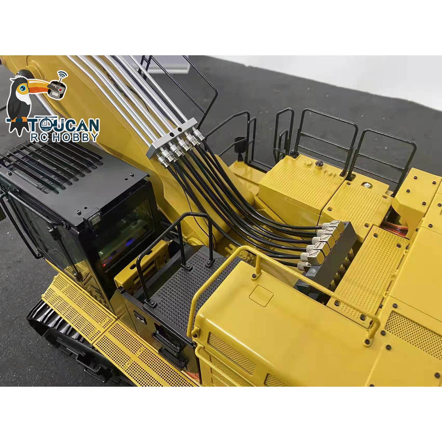1/14 Scale RC Hydraulic Demolition Excavator Toy - 374 UHD 3-Section Boom RTR Digger with Flysky PL18EV Radio, Realistic Sound & Light System - Construction Site Simulation, Kids Outdoor Play, Collector's Model