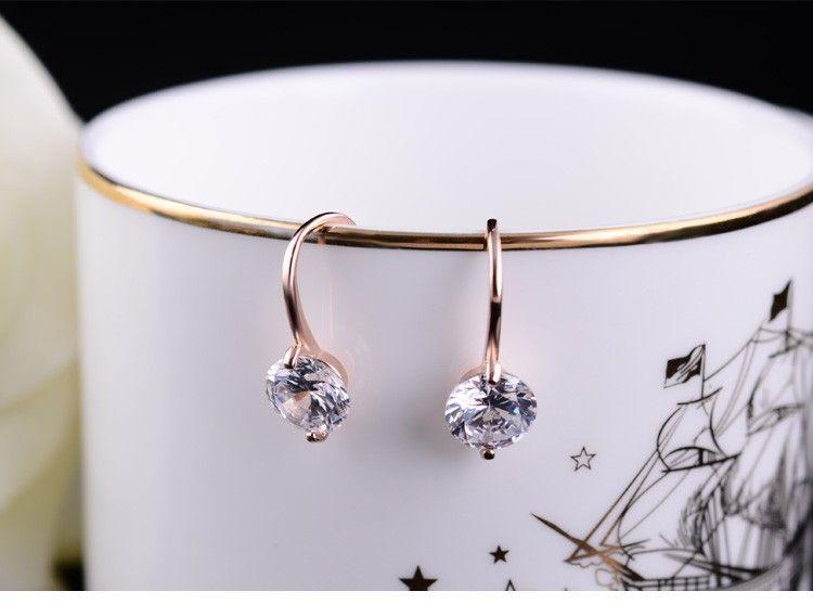 Exquisite Diamond Crystal Drop Earrings for Women - Elegant Dangling Jewelry for Parties, Weddings & Special Occasions