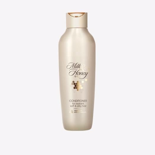 MILK & HONEY GOLD Hair Conditioner for Radiant, Soft & Silky Hair - Deep Moisturizing & Nourishing Treatment for Dry, Damaged Hair - Perfect for Daily Use at Home or Salon