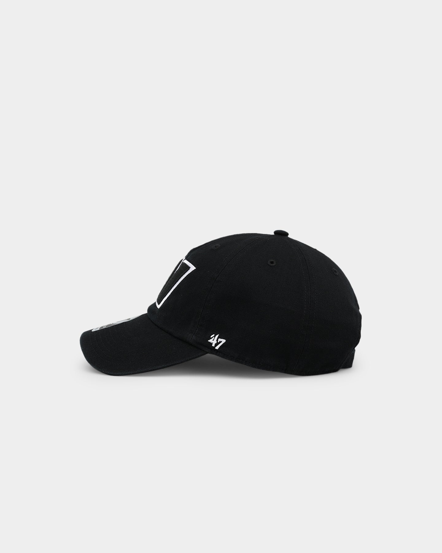 47 Brand Washington Commanders 47 Clean Up Strapback Black Adjustable Hat - Official NFL Team Cap for Football Fans, Game Day & Casual Wear