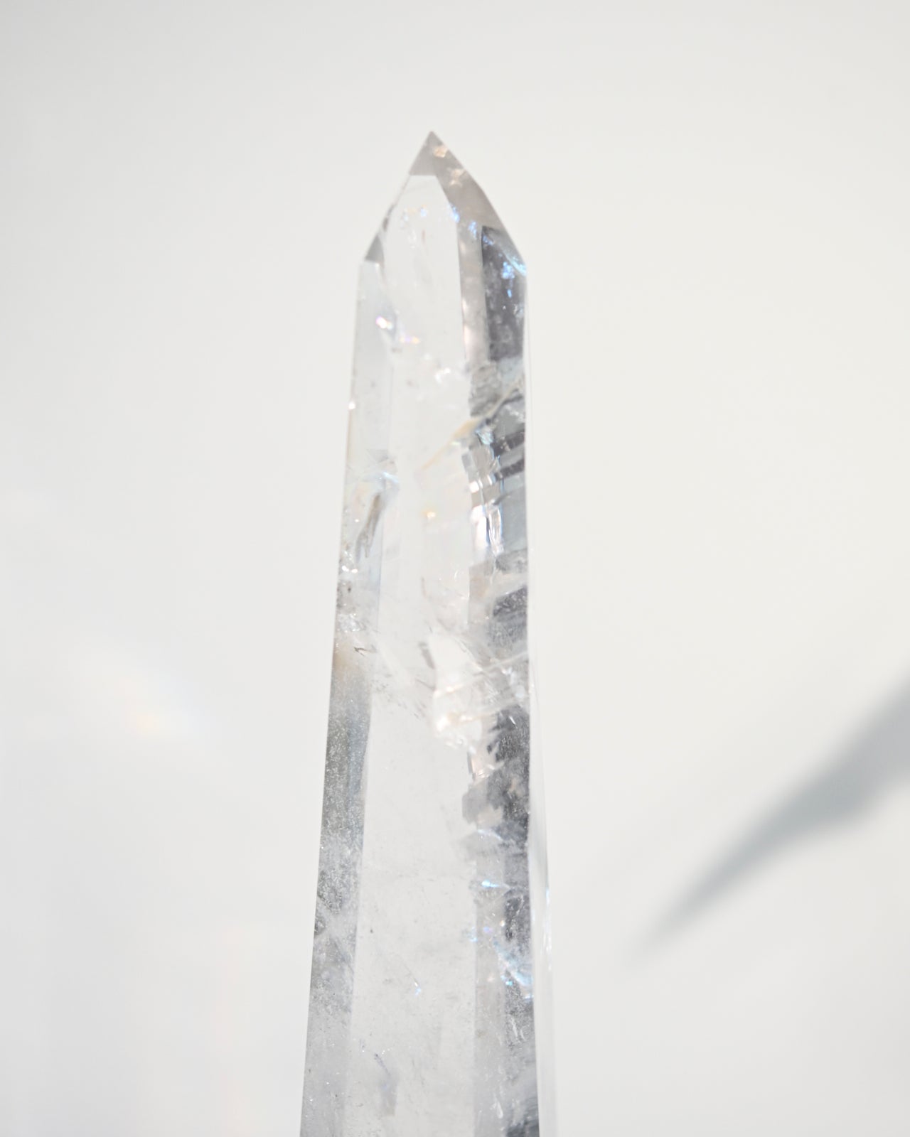 14 Inch Lemurian Seed Crystal with Stand - Healing Stone for Meditation, Reiki & Energy Work - Perfect for Home Decor, Yoga Studio & Spiritual Gifts