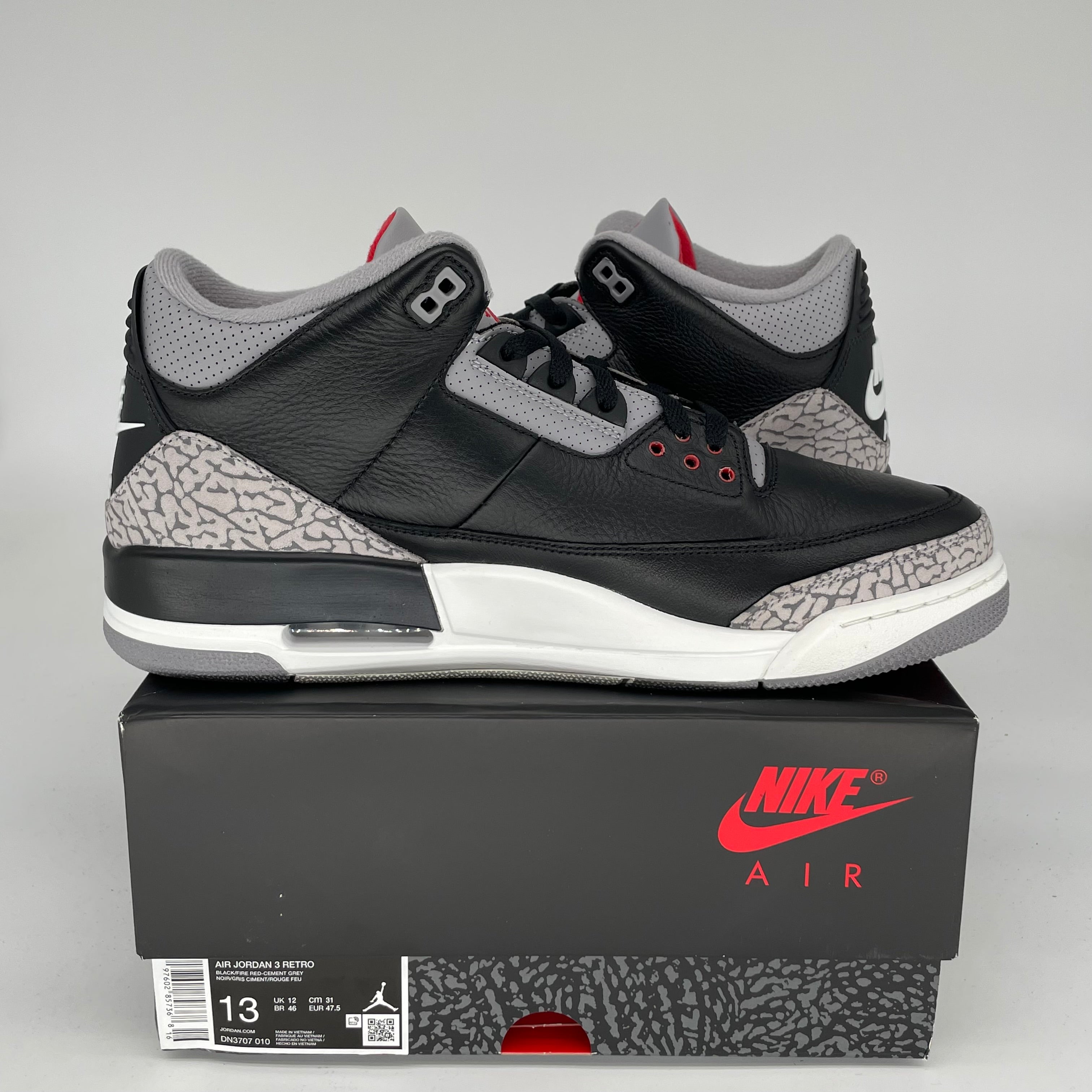 AIR JORDAN 3 Retro Black Cement Men's Basketball Shoes Size 13 (DN3707-010) - Perfect for Sneaker Collectors & Streetwear Fashion