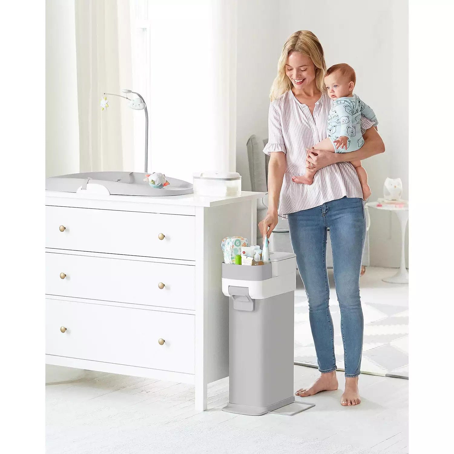 Skip Hop Nursery Style Diaper Pail - Odor-Containing Baby Diaper Disposal System for Nursery & Changing Stations | Ideal for Newborns & Toddlers