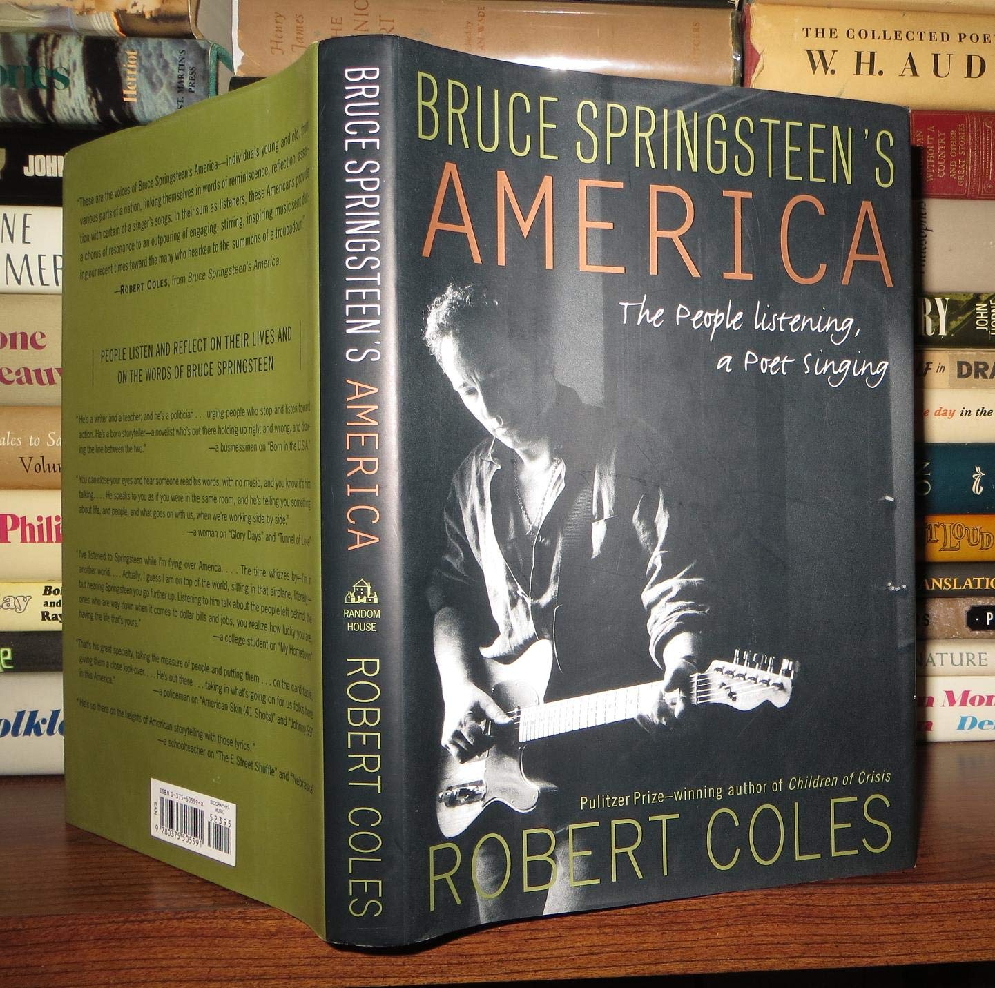 Bruce Springsteen's America: The People Listening, a Poet Singing - Music Book for Fans, American Culture & History Enthusiasts | Perfect for Reading, Gifts & Music Lovers Collections