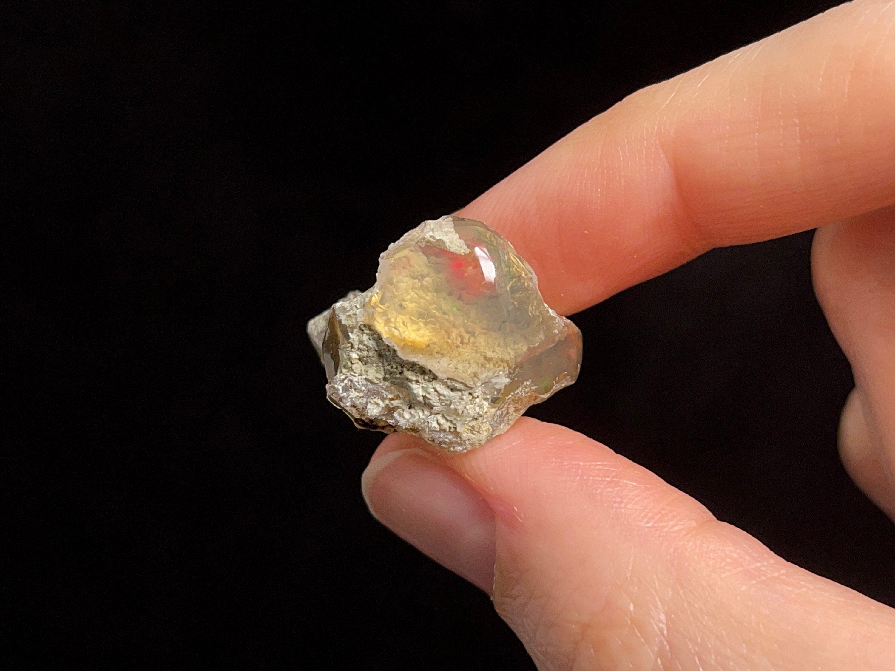 Natural Welo Opal Crystal - 2A Polished Window Raw Opal Gemstone, October Birthstone for Jewelry Making & Collection | Perfect for Necklaces, Rings & Healing Crystals