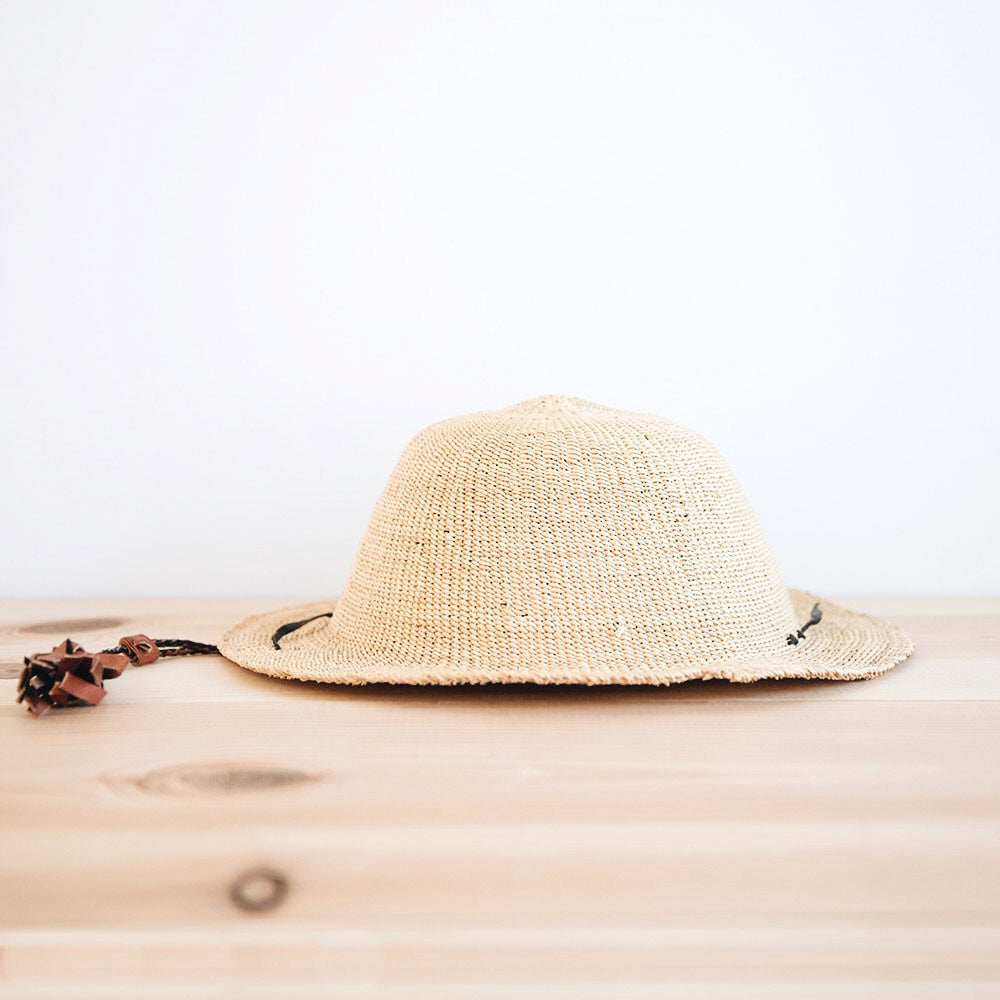 Stylish Ghanaian Straw Hat with Short Brim - Perfect for Beach Vacations, Summer Outings & Outdoor Events