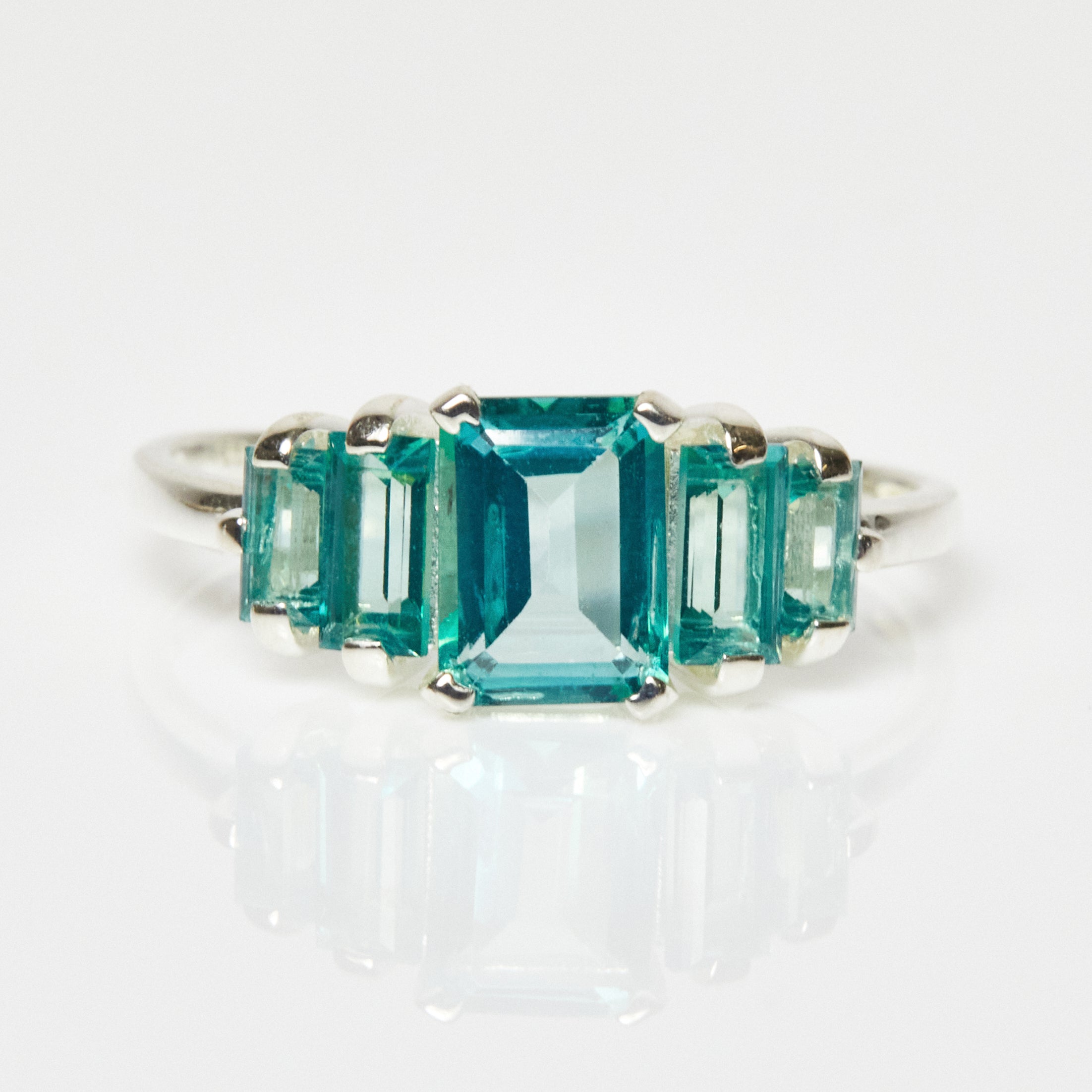 Fern Green Topaz Deco Ring – Vintage Style Art Deco Jewelry for Women – Perfect for Parties, Weddings & Special Occasions