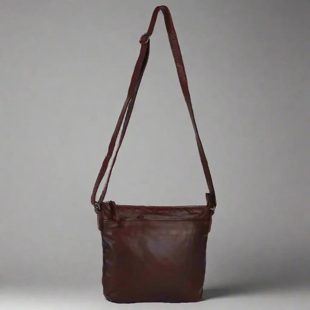 MET Top Zip Crossbody Bag for Women - Stylish & Secure Shoulder Purse - Perfect for Travel, Work & Everyday Use