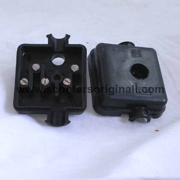 Vespa Engine Junction Box for Bajaj Scooters - High-Performance Electrical Connector for Smooth Riding & Commuting