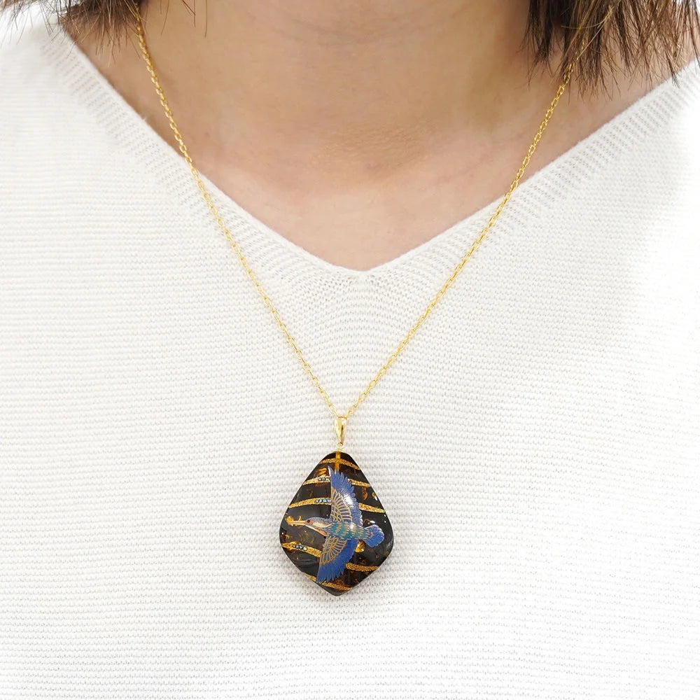 Handmade Japanese Maki-e Urushi Lacquer Pendant Necklace - Amber & Kingfisher Design, Traditional Asian Jewelry for Women | Perfect Gift for Special Occasions, Weddings & Cultural Events