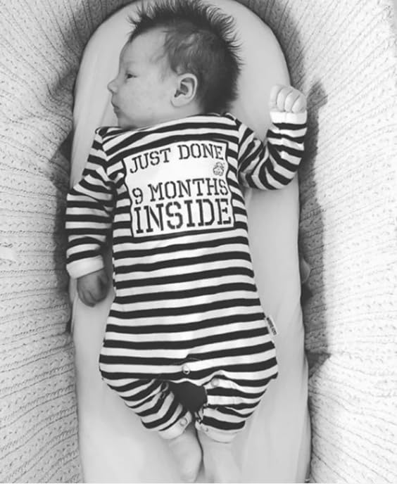 Newborn Baby Outfit Gift Set - Baby Grow, Hat & Socks 0-6M - Perfect Baby Shower Gift