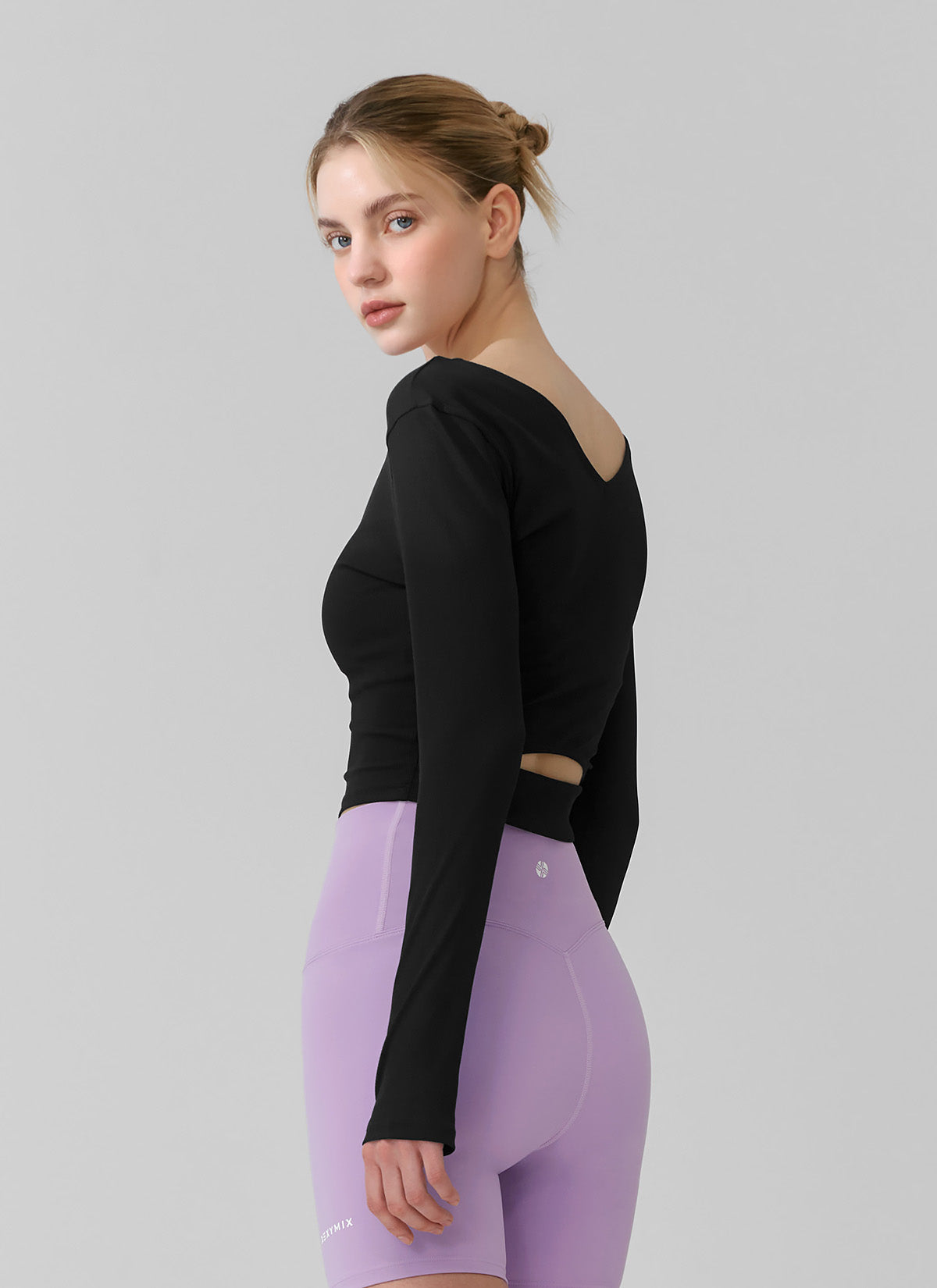 Stylish Ribbed Back Slit Long Sleeve Top with Fingerhole Design - Perfect for Casual Outings, Office Wear & Date Nights