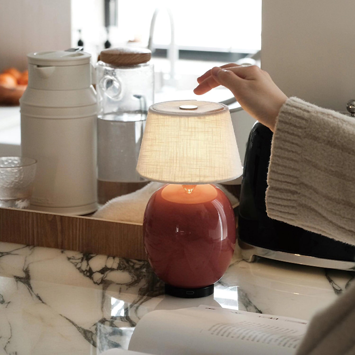 Como Petite Table Lamp - Modern Small Nightstand Lamp for Bedroom, Living Room, Office - Soft Warm White Light, Touch Control, USB Charging - Perfect for Reading, Relaxing & Home Decor