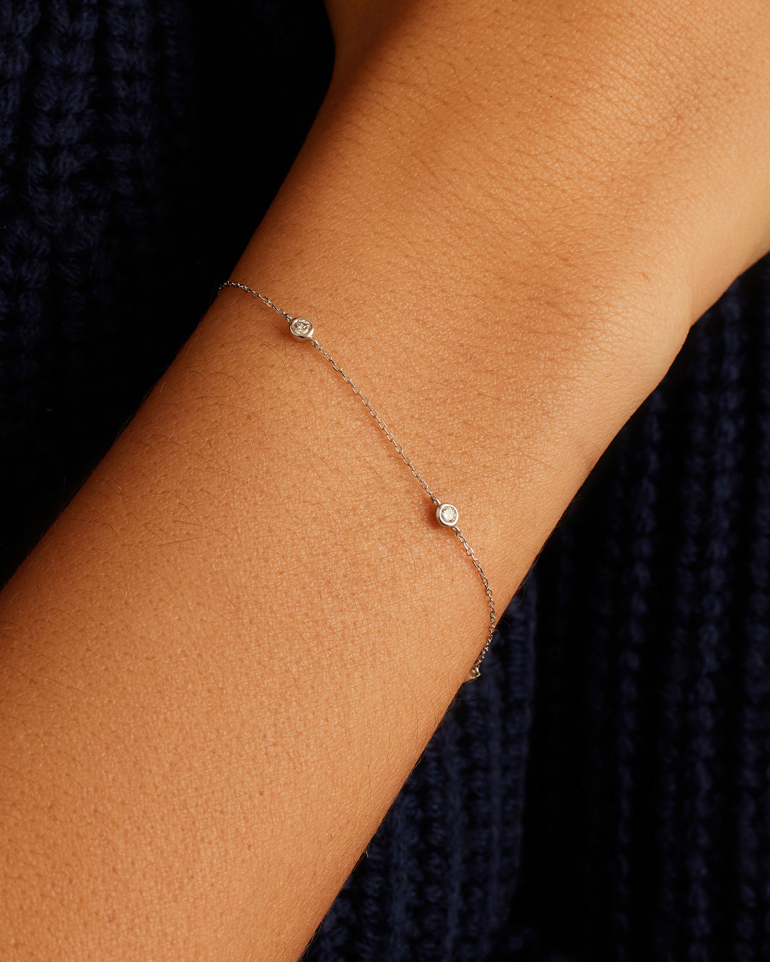 Classic Five Diamond Bracelet for Women - Elegant 14K Gold Tennis Bracelet for Everyday Wear & Special Occasions
