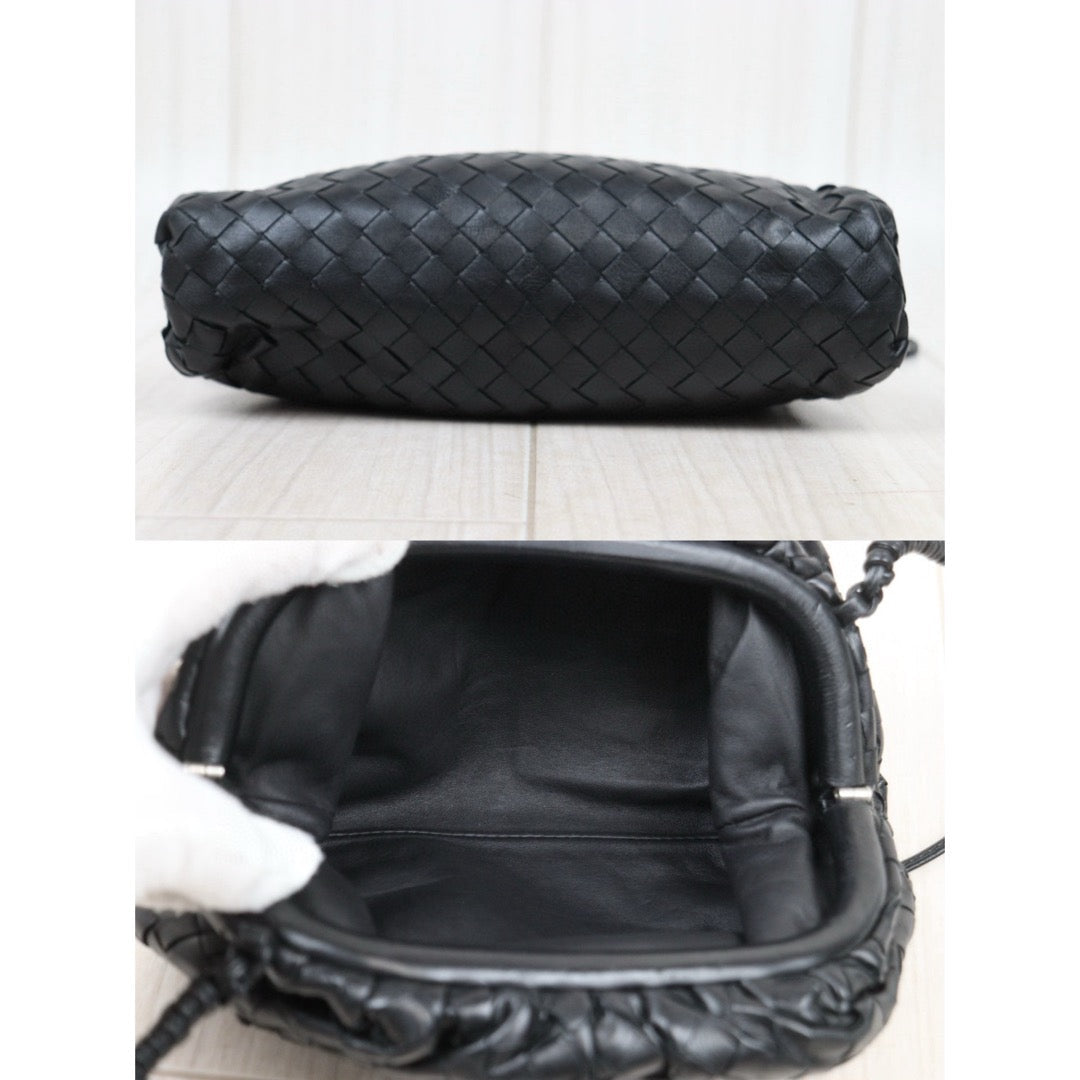 Bottega Veneta S25032619 Mini Pouch Classic in Genuine Lamb Leather - Pre-Owned Luxury Handbag (Very Good Condition) | Perfect for Evening Events, Date Nights & Special Occasions